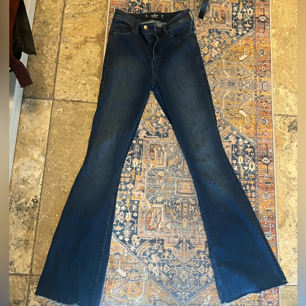 Hollister Flare Jeans Size 3